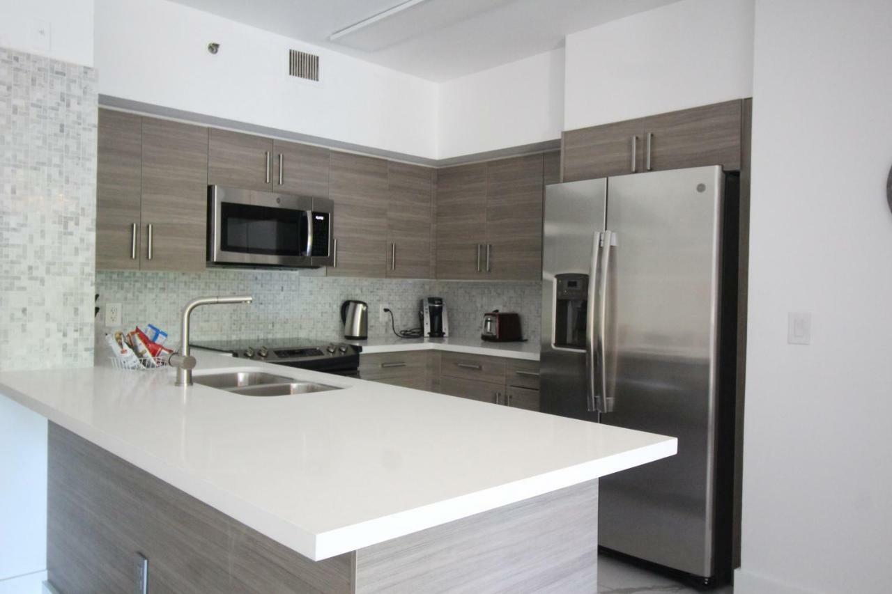Yacht Club At Aventura 2 Bed 2 Bath Luxurius Cozy Brand New 아파트 외부 사진