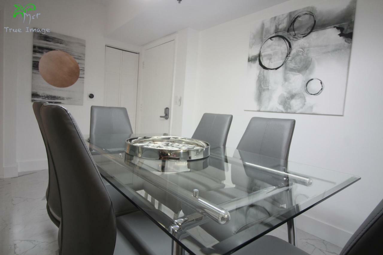 Yacht Club At Aventura 2 Bed 2 Bath Luxurius Cozy Brand New 아파트 외부 사진