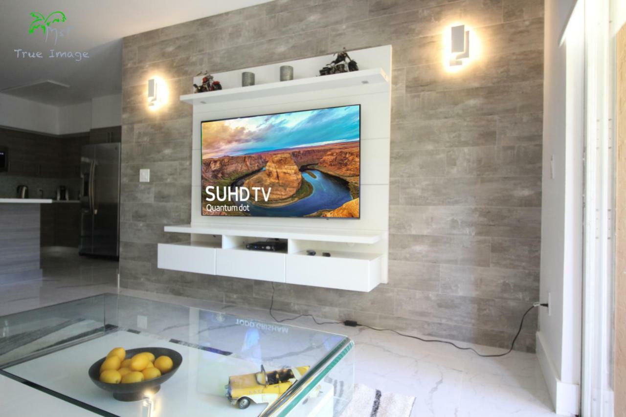 Yacht Club At Aventura 2 Bed 2 Bath Luxurius Cozy Brand New 아파트 외부 사진