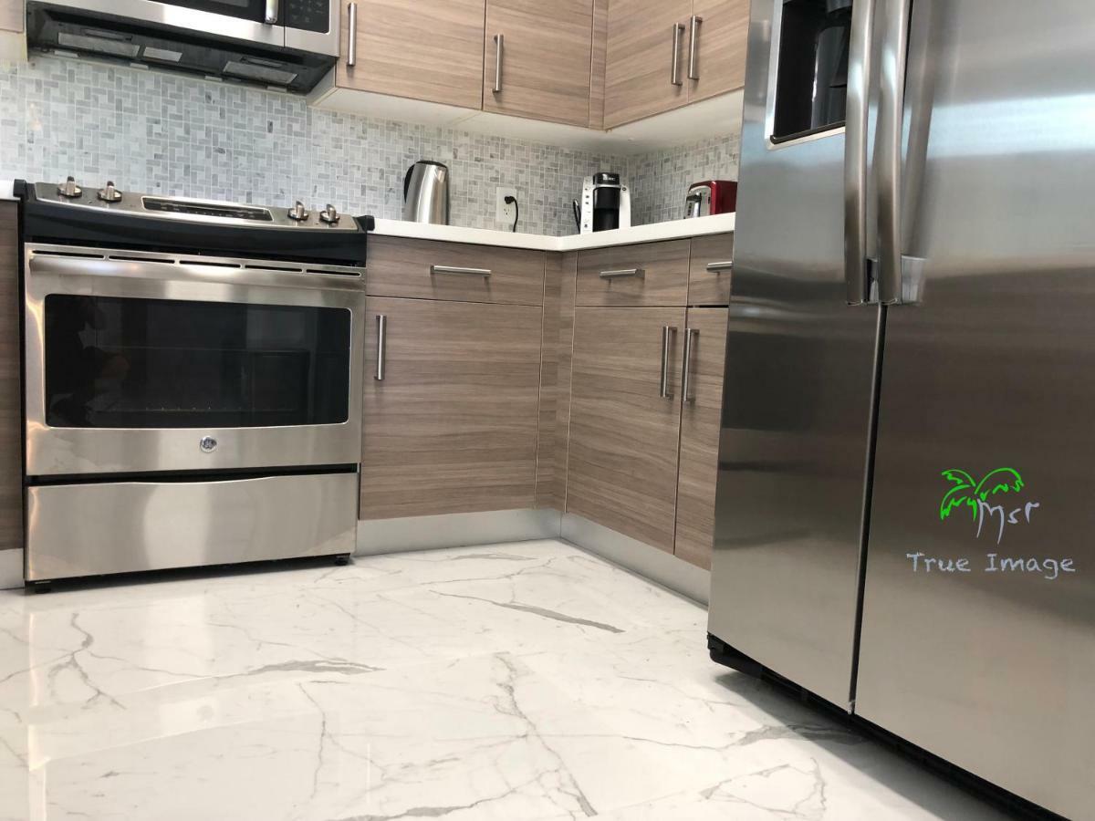 Yacht Club At Aventura 2 Bed 2 Bath Luxurius Cozy Brand New 아파트 외부 사진
