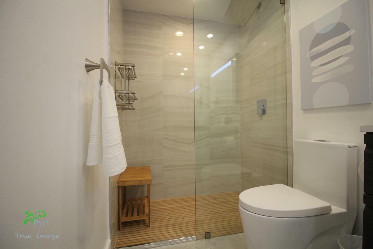 Yacht Club At Aventura 2 Bed 2 Bath Luxurius Cozy Brand New 아파트 외부 사진