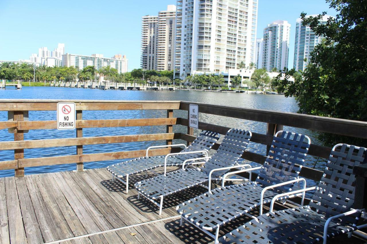 Yacht Club At Aventura 2 Bed 2 Bath Luxurius Cozy Brand New 아파트 외부 사진