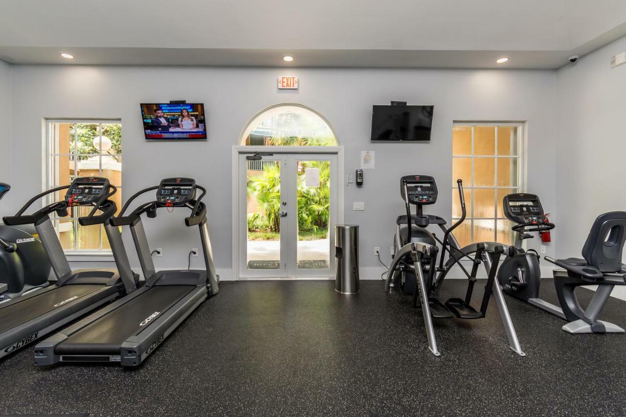 Yacht Club At Aventura 2 Bed 2 Bath Luxurius Cozy Brand New 아파트 외부 사진